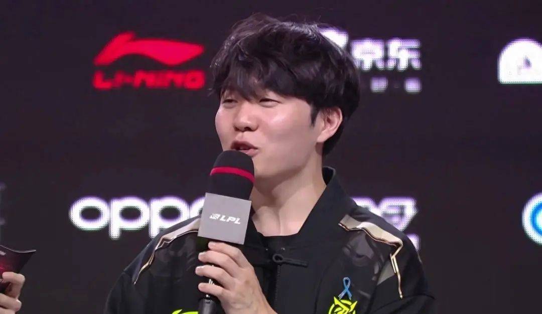 Rookie在老鹰比赛中锐不可当，出色发挥引发热议！